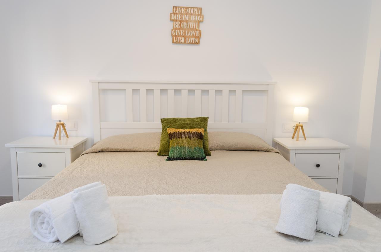 Apartup Viveros Pets Валенсия Екстериор снимка